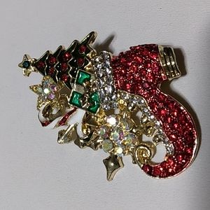 3/$50💎 Chrystal Santa Boot Brooch